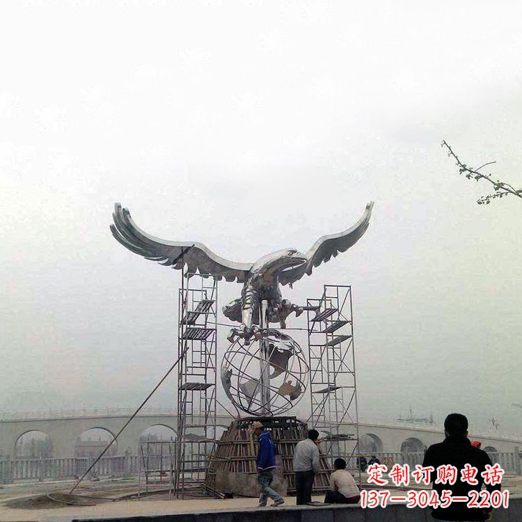 济南老鹰不锈钢雕塑