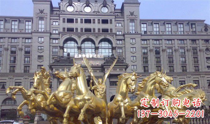 济南八匹马阿波罗战车酒店景观铜雕