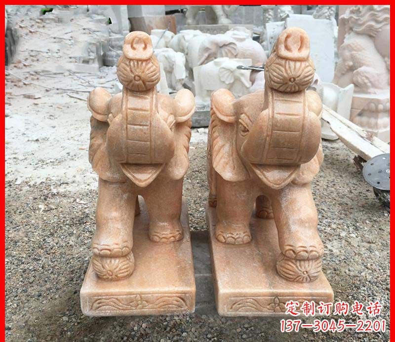 济南鼻卷绣球的小象石雕