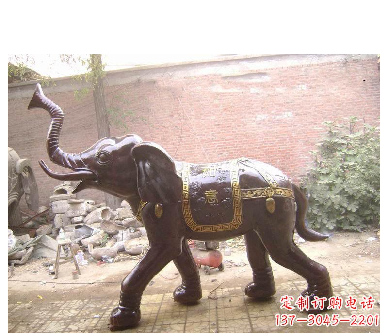 济南玻璃钢大象雕塑
