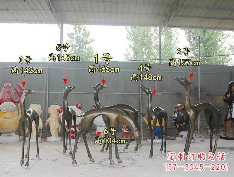 济南玻璃钢仿铜小鹿雕塑精美绝伦