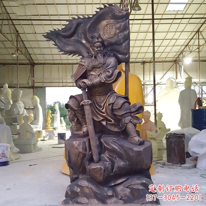 济南玻璃钢仿铜关公雕塑传承中国传统文化
