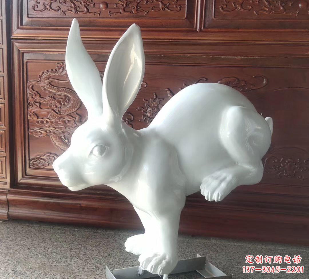 济南玻璃钢制作的生肖雕塑
