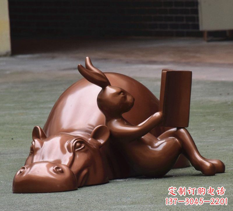 济南玻璃钢河马雕塑——给环境添彩