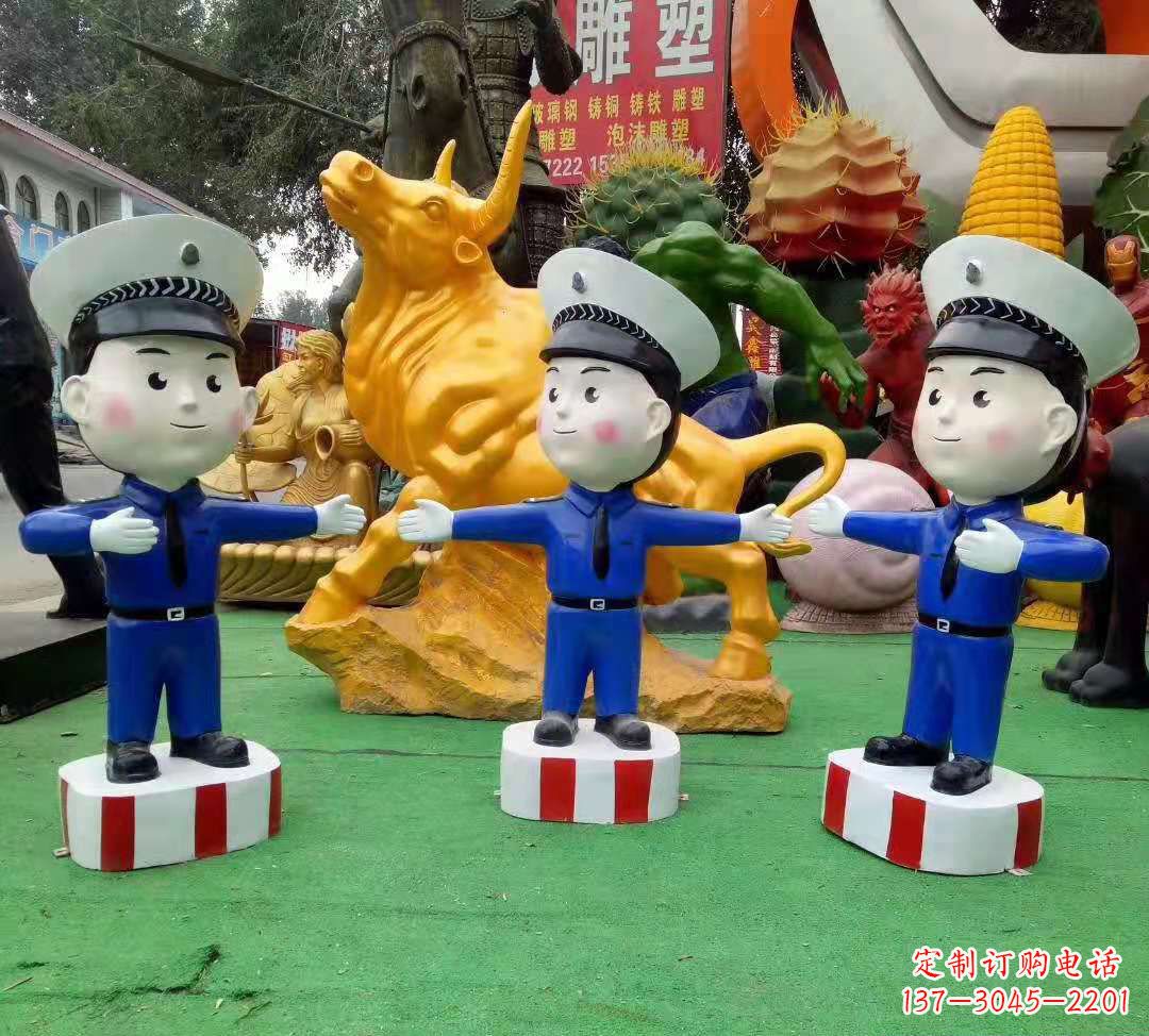 济南玻璃钢制作的交通警察雕塑