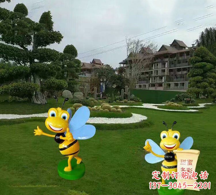 济南精美的玻璃钢卡通小蜜蜂雕塑