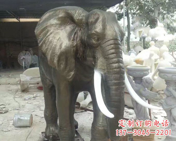 济南玻璃钢大象雕塑——一座非凡的雕塑