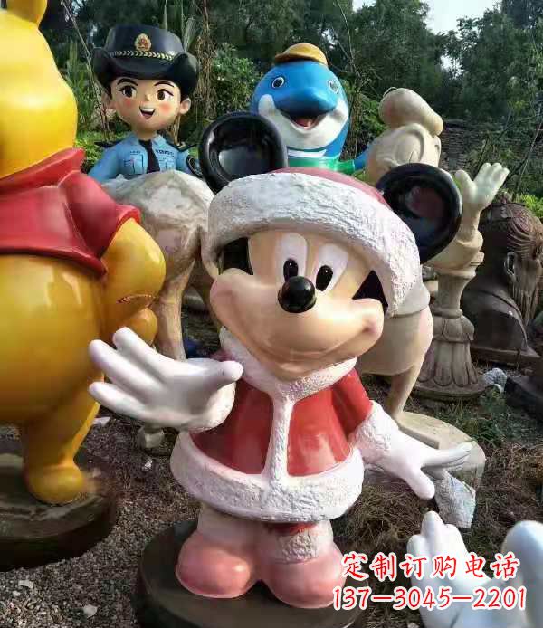 济南玻璃钢制米老鼠雕塑