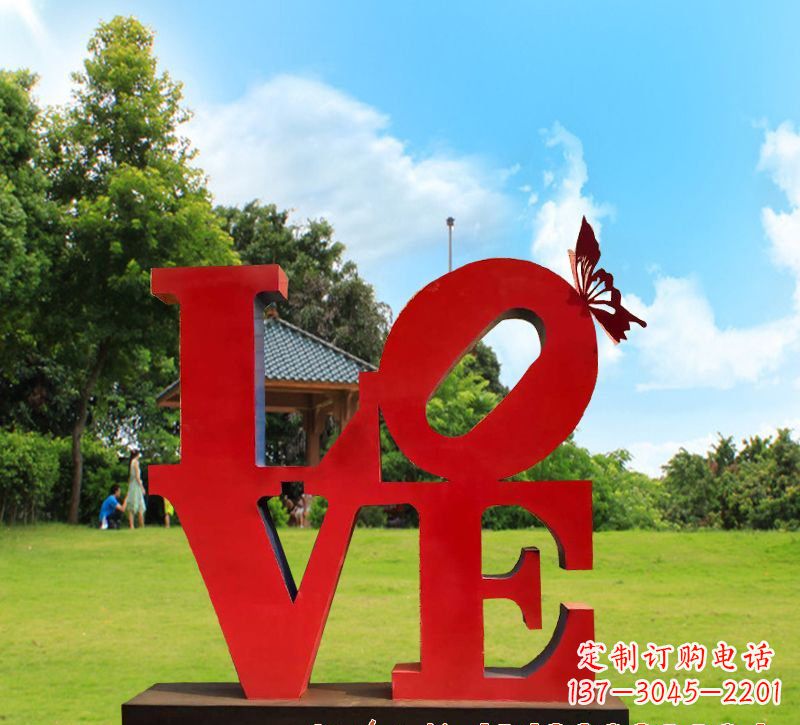 济南不锈钢Love雕塑给世界带来爱的美