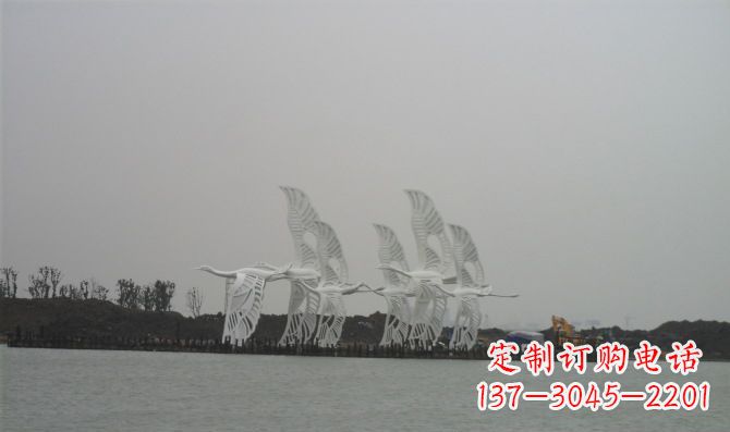 济南不锈钢白鹭动物雕塑美丽的艺术作品