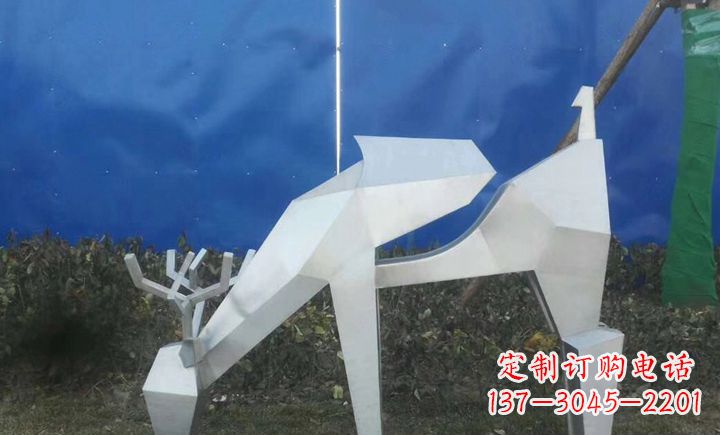 济南梅花鹿不锈钢不规则雕塑的传奇