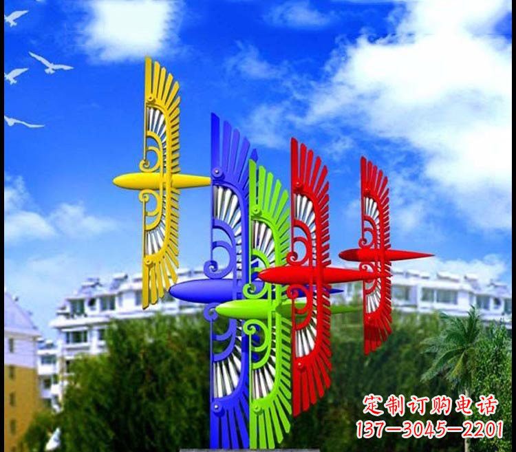 济南不锈钢彩色老鹰雕塑——精美绝伦