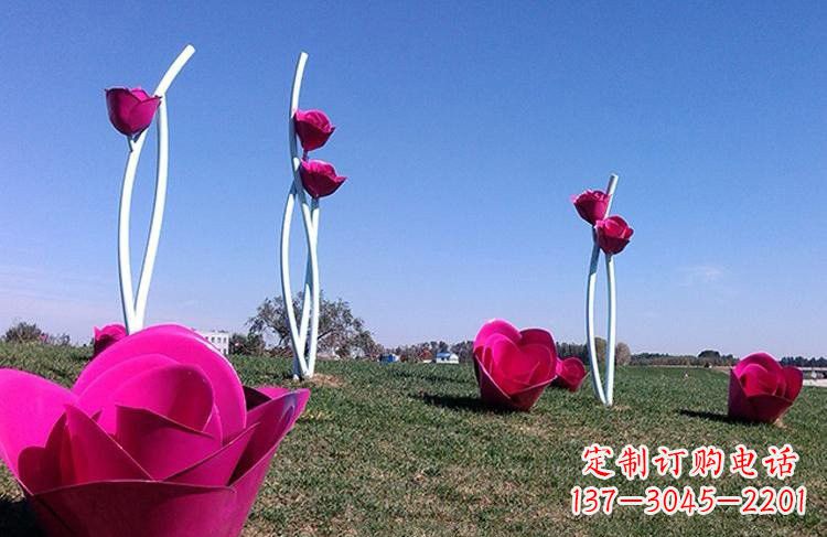 济南不锈钢彩色玫瑰雕塑艺术精美的象征
