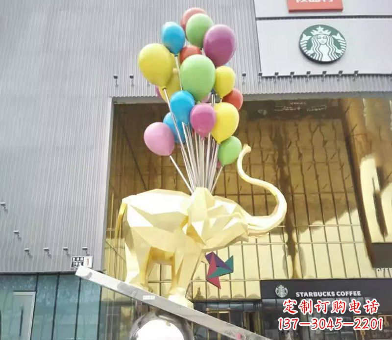 济南不锈钢踩球的小象雕塑
