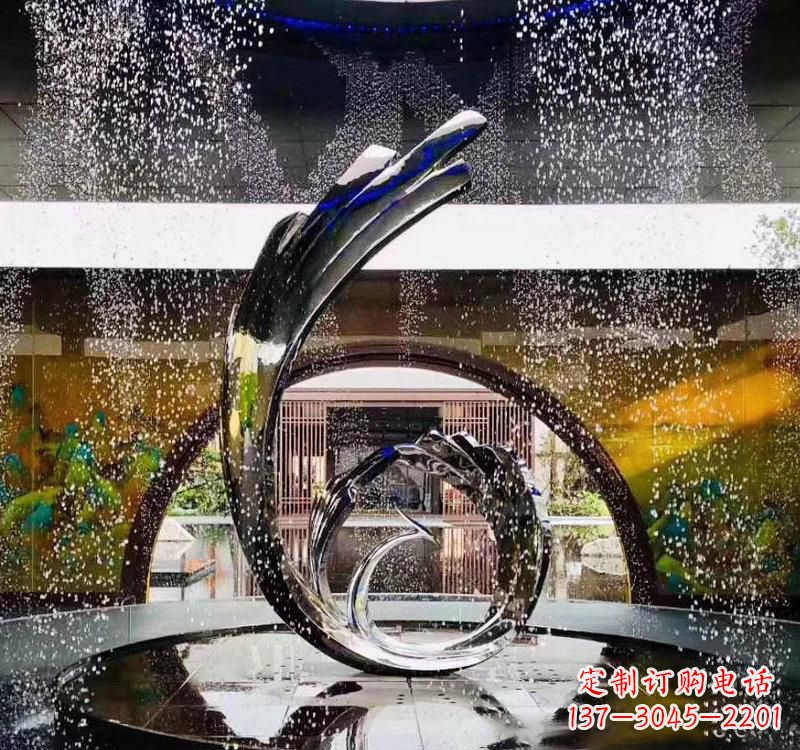 济南不锈钢城市景观喷泉雕塑美丽而又充满力量