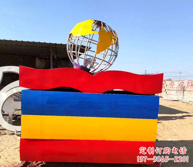 济南不锈钢地球雕塑——象征地球的美丽与和谐