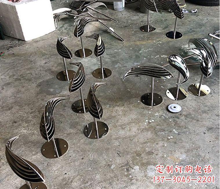济南精美不锈钢动物雕塑