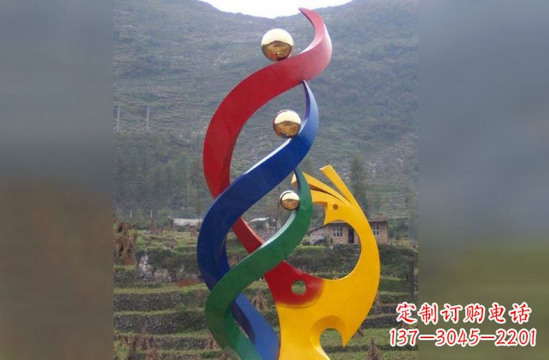济南不锈钢凤凰雕塑象征着精致的美