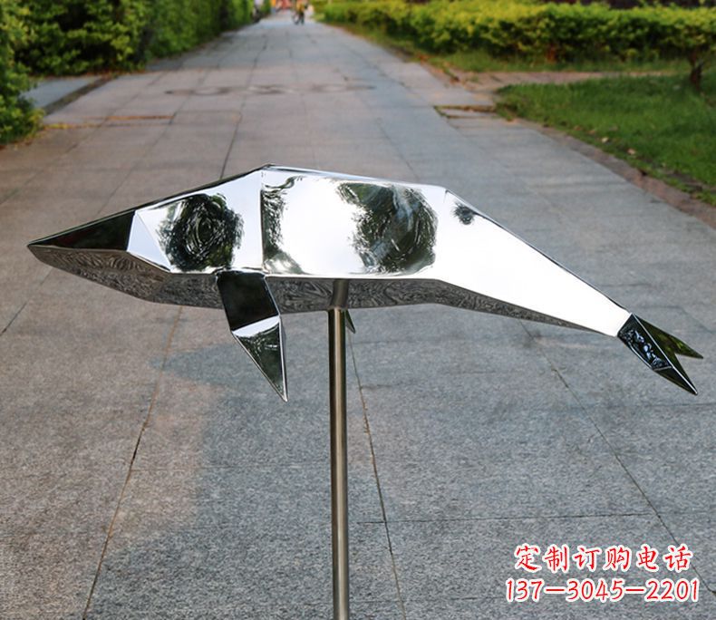 济南不锈钢海豚雕塑令人惊叹的精致艺术品