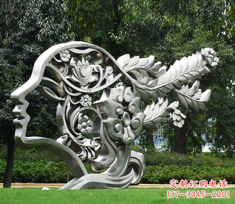 济南不锈钢美女雕塑给空间带来灵动的美
