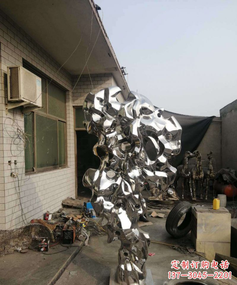 济南太湖石雕塑不锈钢的艺术精品