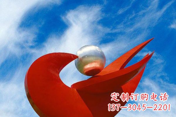 济南“和平鸽”用不锈钢大型雕塑抒发爱与和平