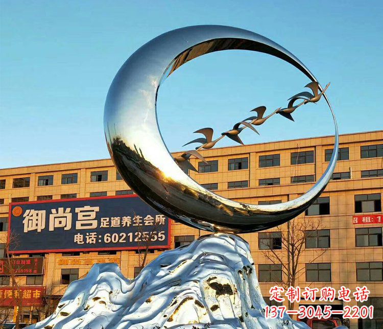济南不锈钢大雁雕塑精美的艺术之作