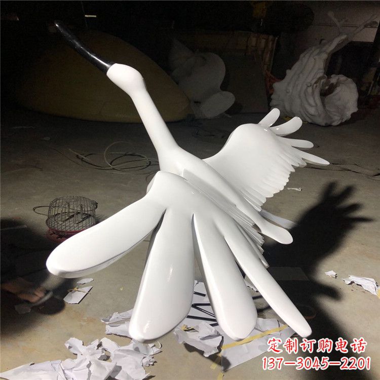 济南精致的不锈钢丹顶鹤雕塑