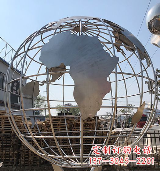 济南不锈钢地球仪雕塑精美的艺术作品