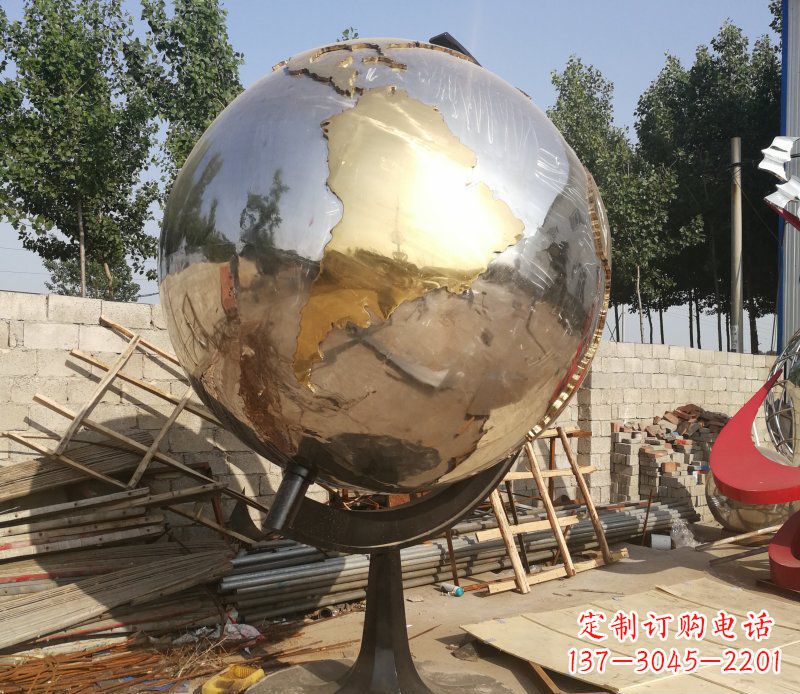 济南不锈钢地球仪校园中的精美雕塑