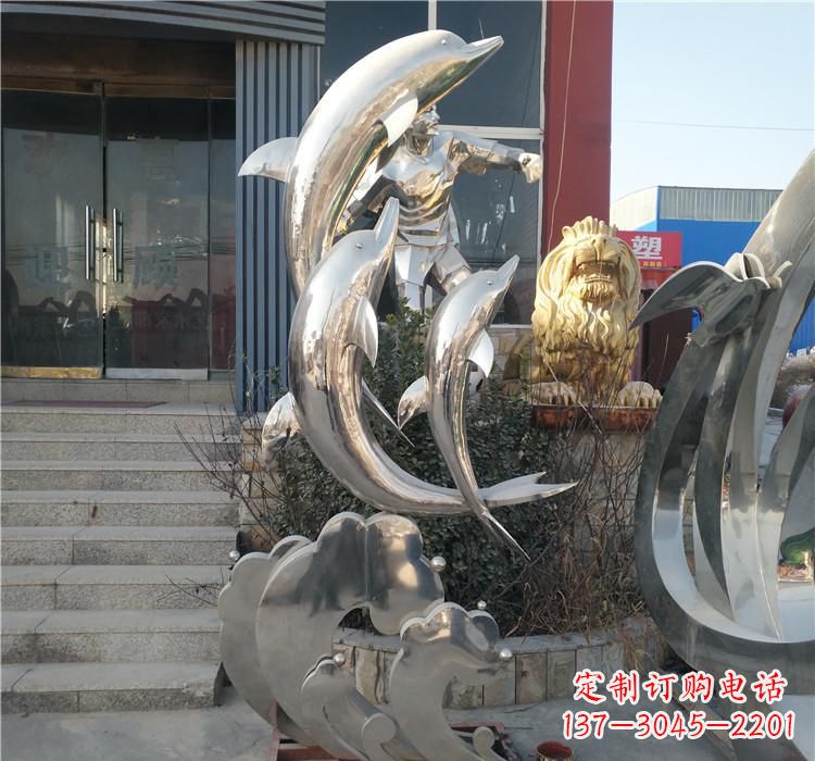 济南不锈钢海豚雕塑——精美外观,传递环保理念