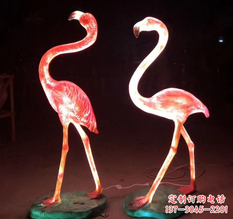 济南不锈钢火烈鸟绚丽多彩的艺术品