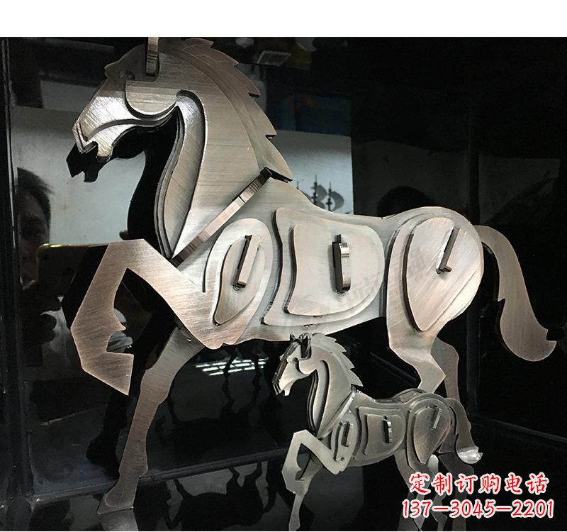 济南不锈钢动物马雕塑艺术精美动人