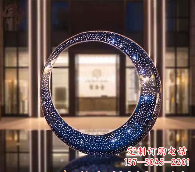 济南不锈钢发光月亮雕塑照亮夜空的梦幻之光
