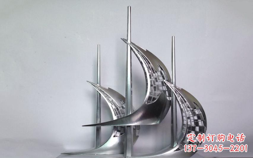 济南不锈钢帆船雕塑——海洋之旅的象征