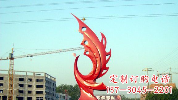 济南凤凰城市的不锈钢雕塑