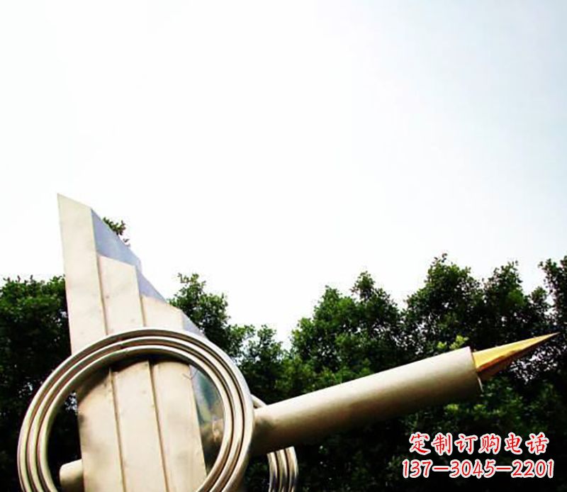 济南不锈钢钢笔雕塑把简单的钢笔变成艺术品