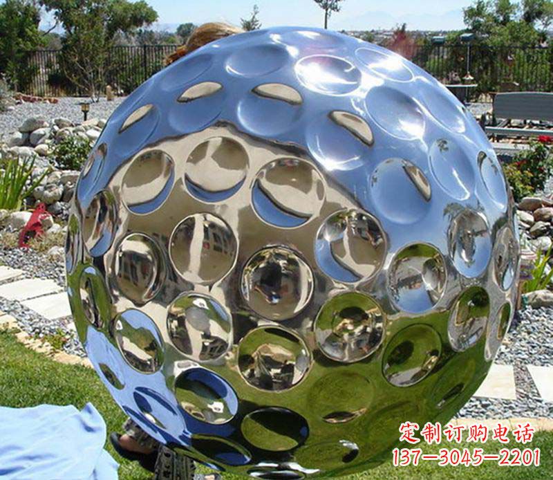 济南不锈钢高尔夫球雕塑