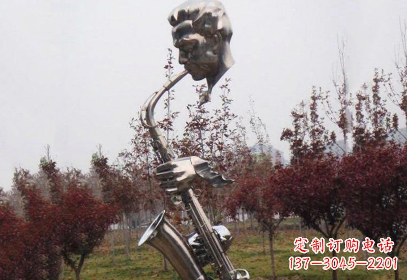 济南不锈钢萨克斯雕塑艺术与音乐的结合