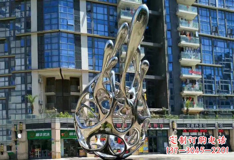 济南不锈钢龙雕塑——象征着力量与灵气