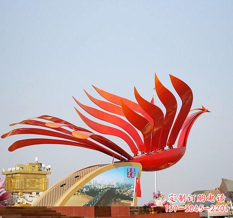 济南不锈钢凤凰雕塑——美丽的象征