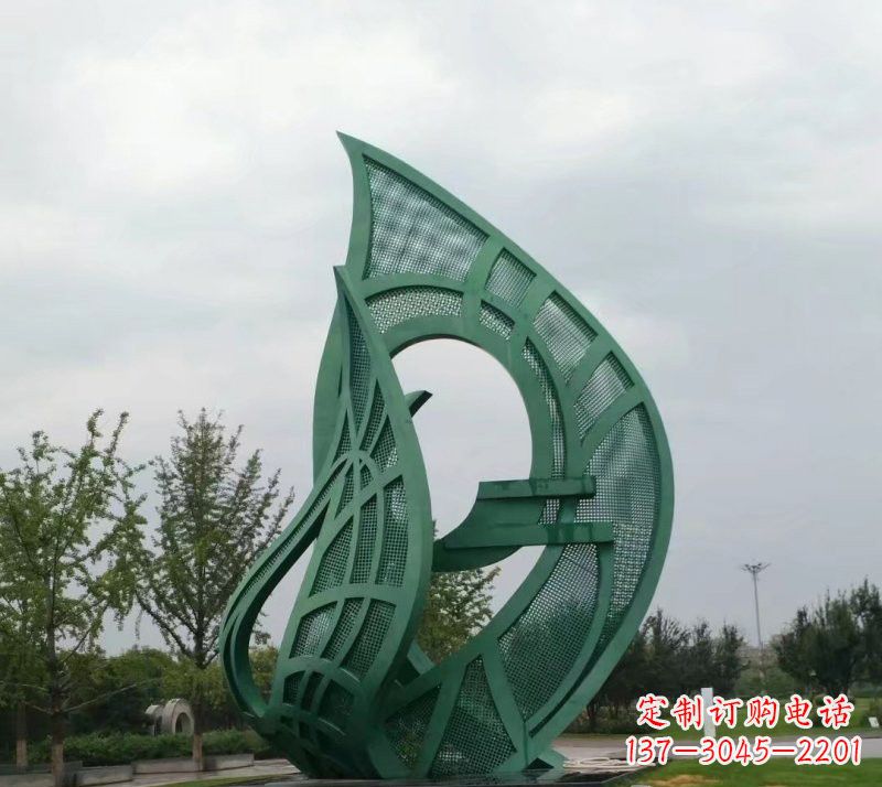 济南不锈钢大型镂空树叶雕塑精美绝伦