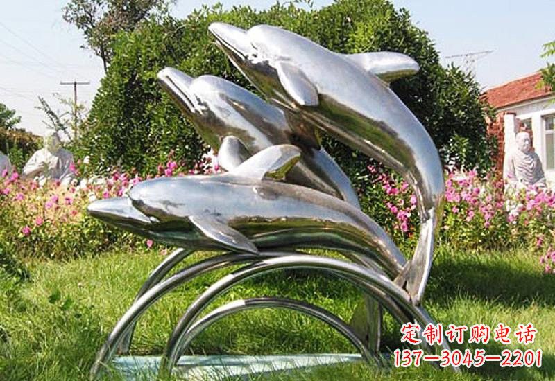 济南不锈钢海豚雕塑——点亮公园的精灵