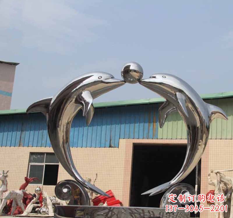 济南海豚之恋——不锈钢公园镜面海豚顶球雕塑