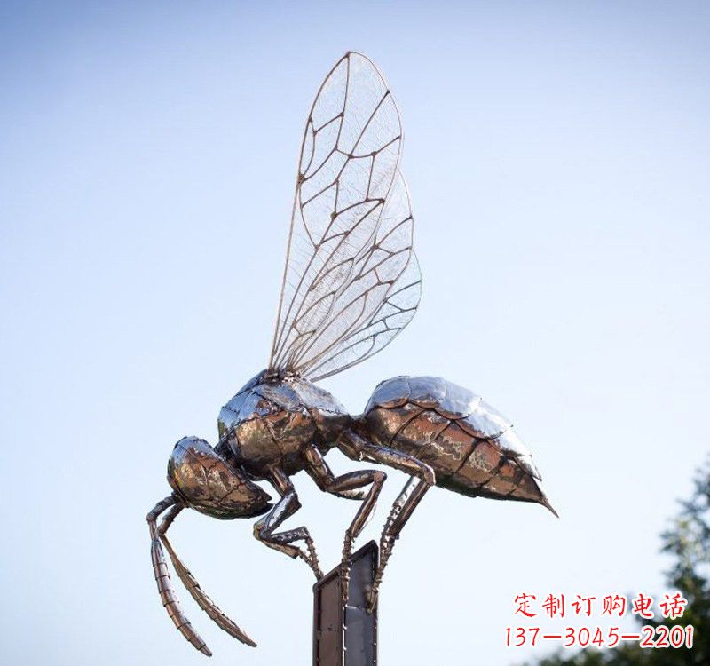 济南不锈钢公园蜜蜂雕塑精彩纷呈的自然之美