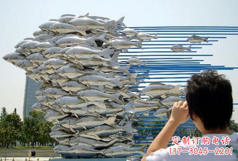 济南不锈钢公园鲤鱼群雕塑