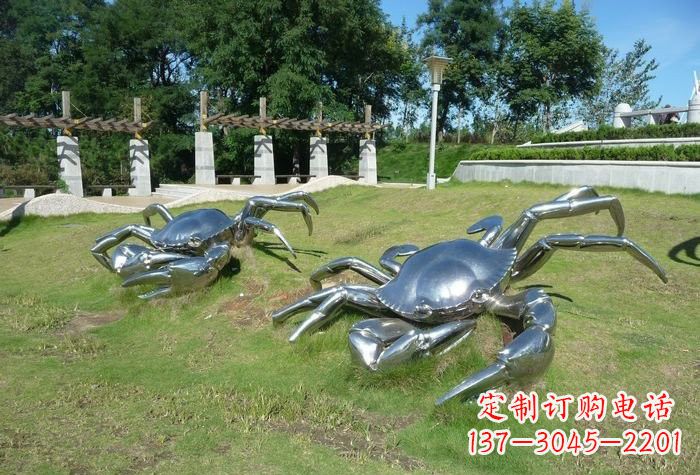 济南不锈钢公园螃蟹雕塑