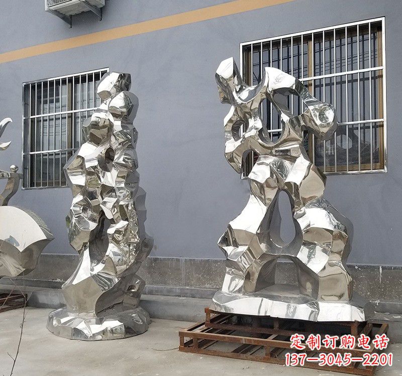 济南不锈钢公园太湖石雕塑
