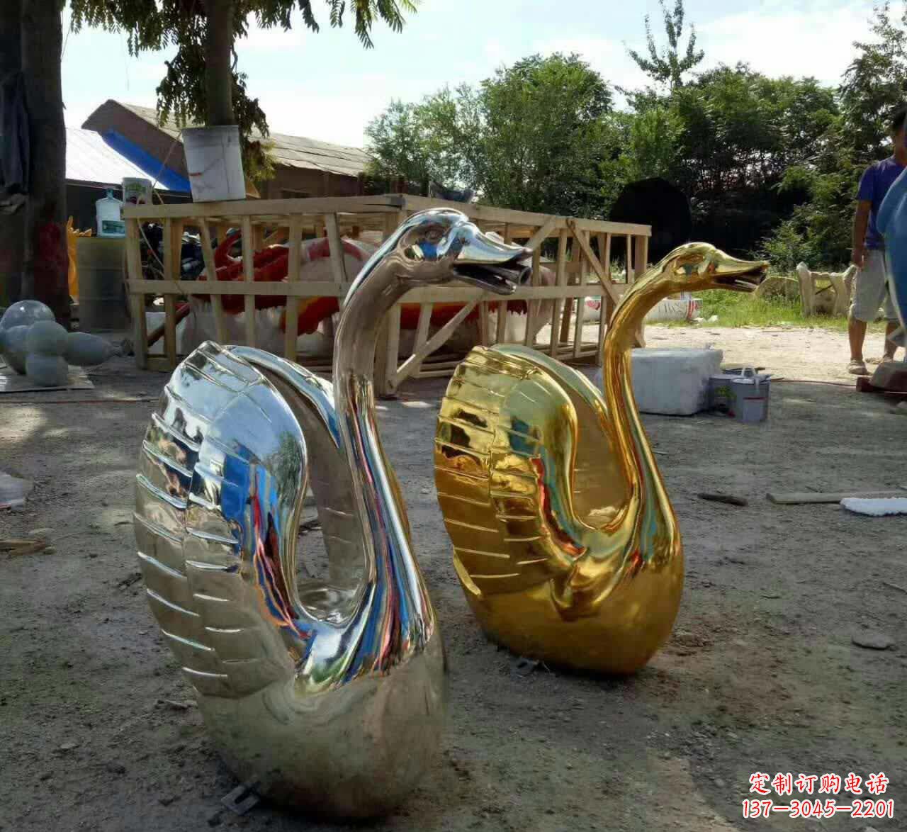 济南不锈钢天鹅雕塑艺术之美