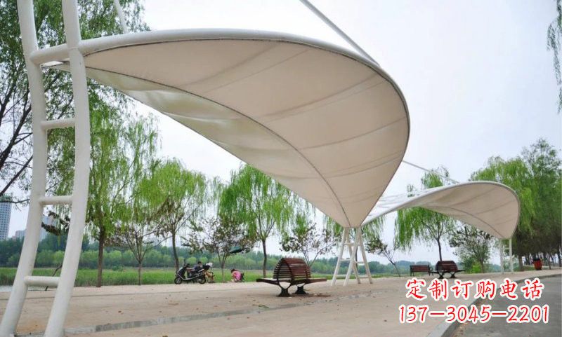 济南不锈钢树叶形遮阳棚雕塑